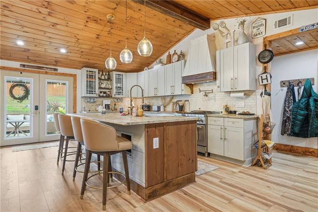 34 Bodie Road, Talking Rock, GA 30175