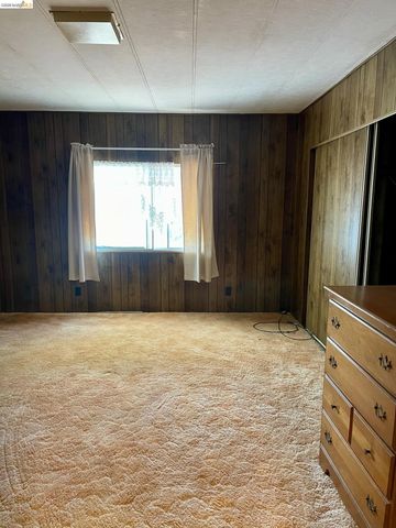 19361 Cherokee Rd, Tuolumne, CA 95379