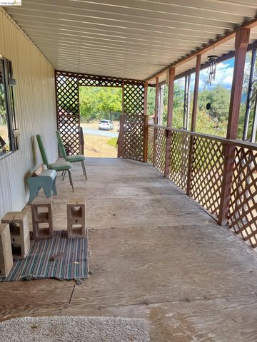 19361 Cherokee Rd, Tuolumne, CA 95379