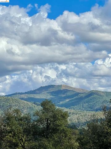 19361 Cherokee Rd, Tuolumne, CA 95379