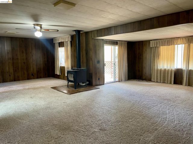 19361 Cherokee Rd, Tuolumne, CA 95379