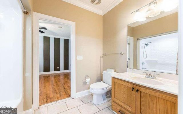 1058 David Mullis Road, Rentz, GA 31075