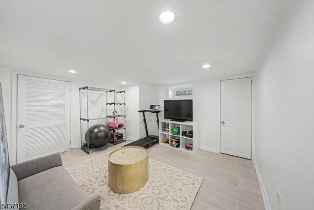 2254 Halsey St, Union Twp., NJ 07083