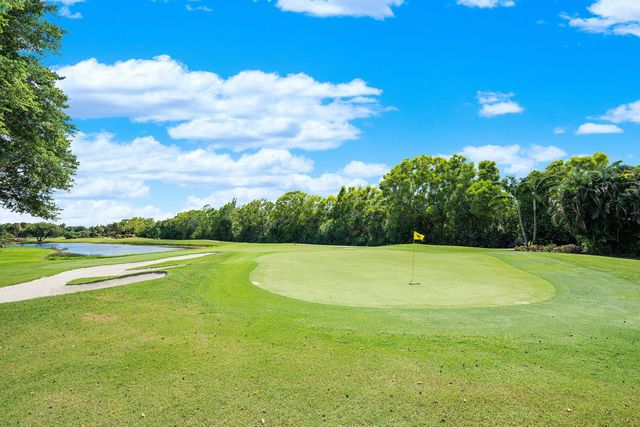 21033 Cottonwood Drive, Boca Raton, FL 33428