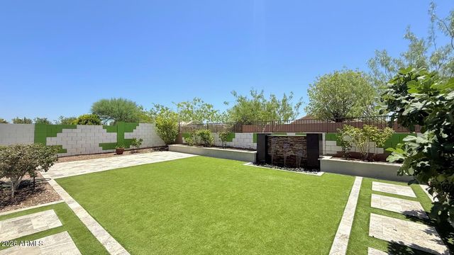 2141 E ALAMEDA Road, Phoenix, AZ 85024