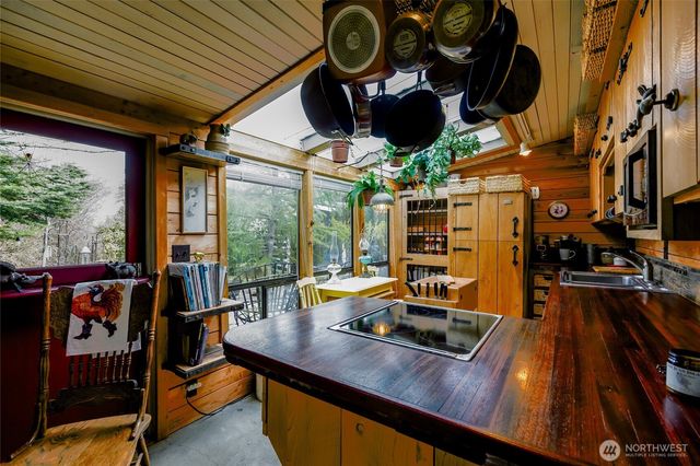 479 Fairway Drive, Friday Harbor, WA 98250