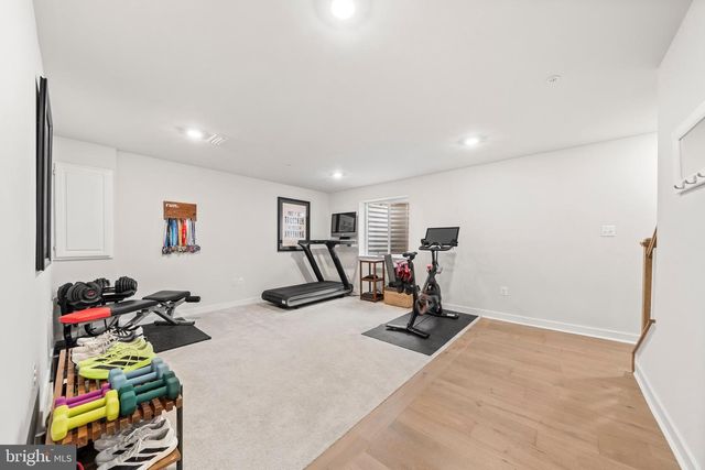 224 AVALON DR, Media, PA 19063