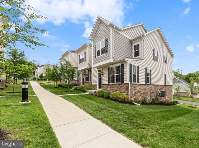 224 AVALON DR, Media, PA 19063