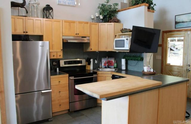 24 Roberts Road, Edgemont, AR 72044