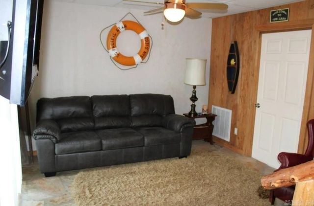 24 Roberts Road, Edgemont, AR 72044