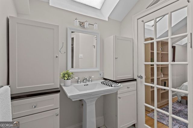 30 5th Street NE 1004, Atlanta, GA 30308