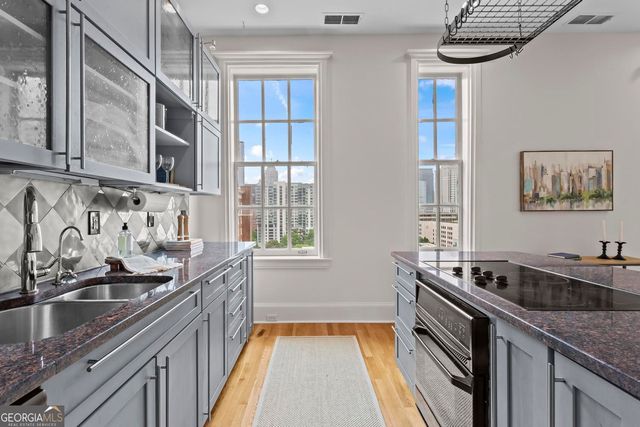30 5th Street NE 1004, Atlanta, GA 30308