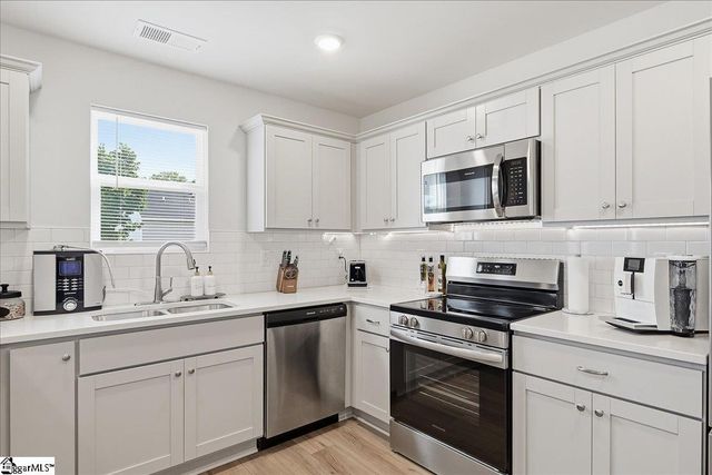 181 Braxton Drive, Moore, SC 29369