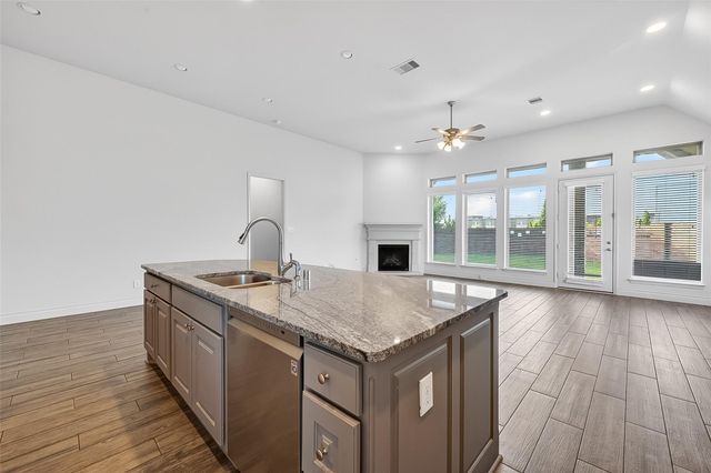 18202 Nisbet Crossing, Richmond, TX 77407