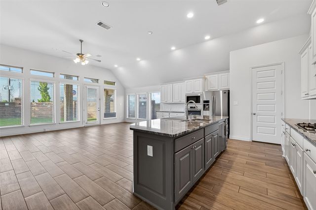 18202 Nisbet Crossing, Richmond, TX 77407