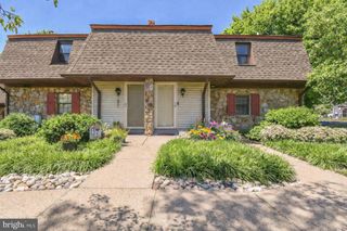 440 S STATE ST #D7, Newtown, PA 18940