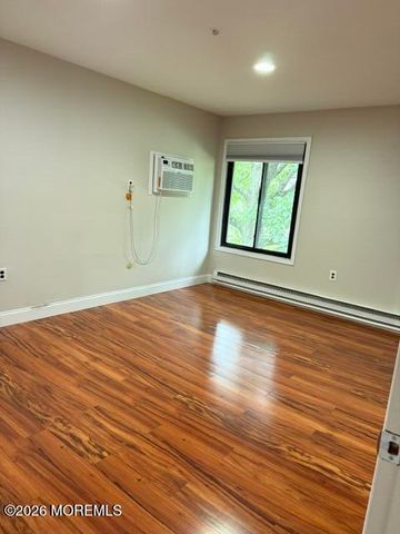 16 Pine Cluster Circle H, Manalapan, NJ 07726