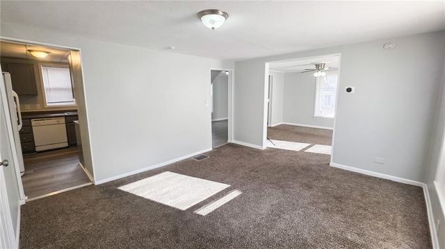 142 N BELLAIRE Avenue, Kansas City, MO 64123