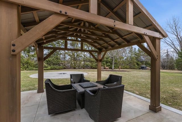 2658 Northwoods LANE, Port Washington, WI 53074