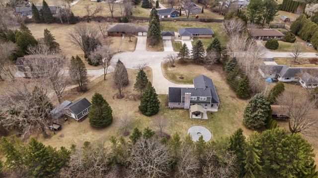 2658 Northwoods LANE, Port Washington, WI 53074