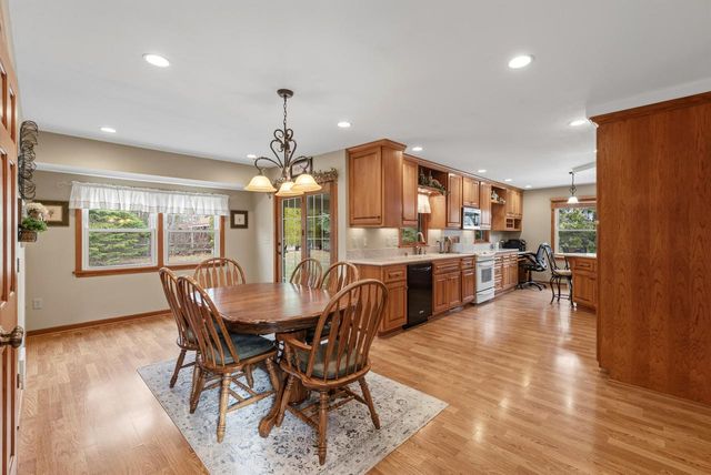 2658 Northwoods LANE, Port Washington, WI 53074