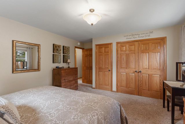 2658 Northwoods LANE, Port Washington, WI 53074