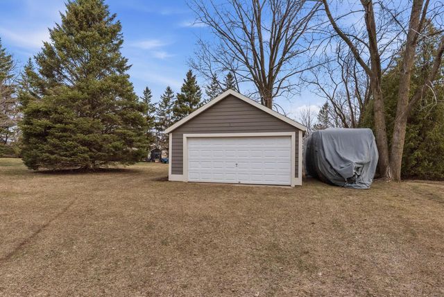 2658 Northwoods LANE, Port Washington, WI 53074