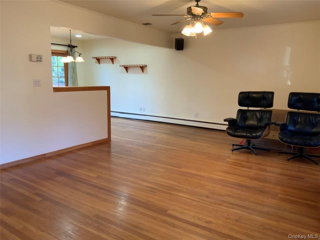 20 Gildare Drive, East Northport, NY 11731