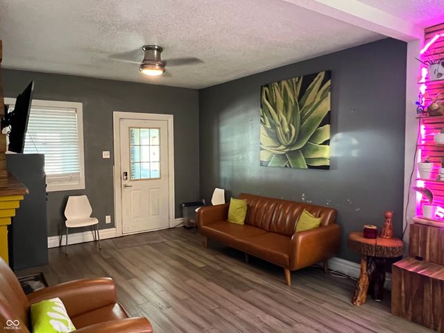 2536 Indianapolis Avenue, Indianapolis, IN 46208