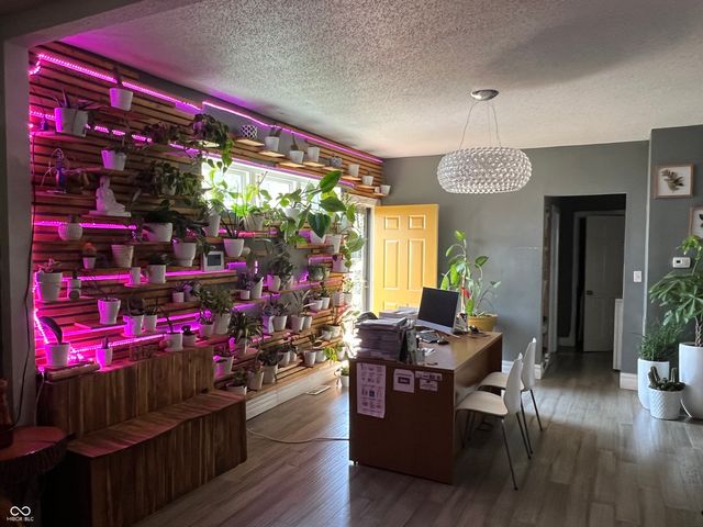 2536 Indianapolis Avenue, Indianapolis, IN 46208