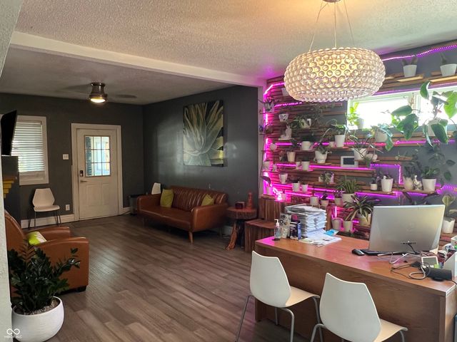 2536 Indianapolis Avenue, Indianapolis, IN 46208