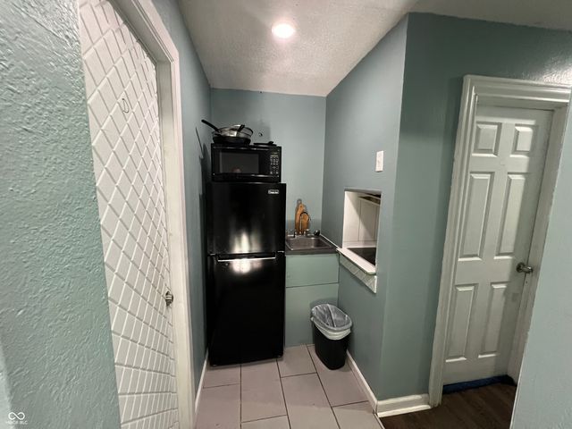 2536 Indianapolis Avenue, Indianapolis, IN 46208