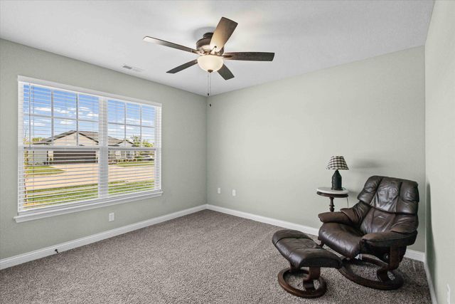 4069 W SNAPDRAGON DR, Columbia, MO 65203