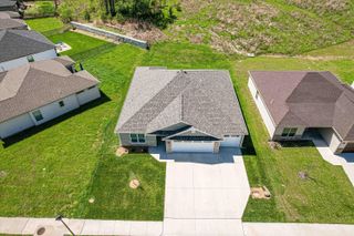 4069 W SNAPDRAGON DR, Columbia, MO 65203