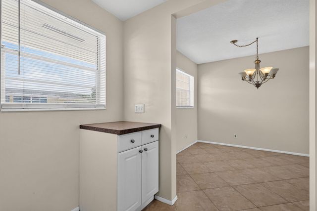2182 NE 1st Way 202, Boynton Beach, FL 33435