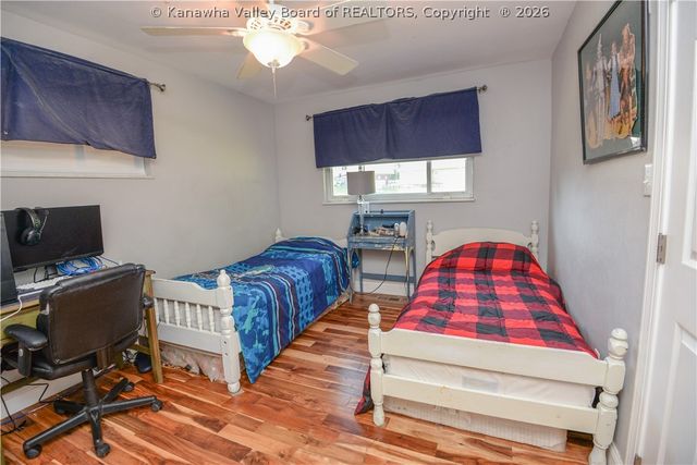5115 Dean Drive, Charleston, WV 25313