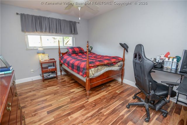 5115 Dean Drive, Charleston, WV 25313