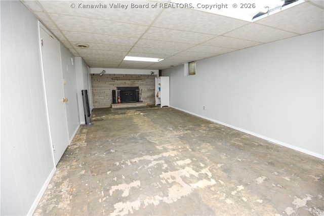 5115 Dean Drive, Charleston, WV 25313