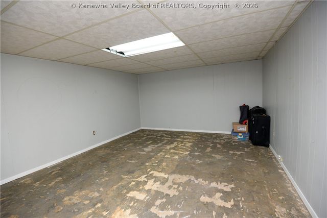 5115 Dean Drive, Charleston, WV 25313