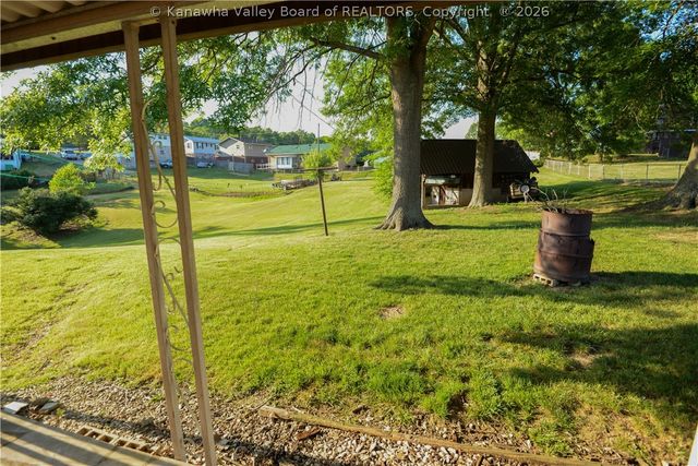5115 Dean Drive, Charleston, WV 25313