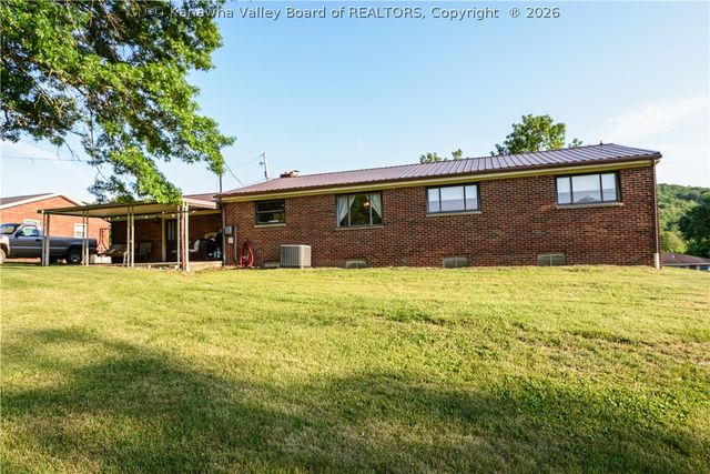 5115 Dean Drive, Charleston, WV 25313