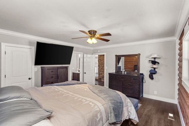 1300 Ridge Rd, Dickson, TN 37055