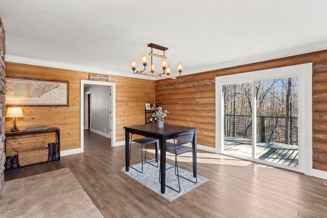 1300 Ridge Rd, Dickson, TN 37055