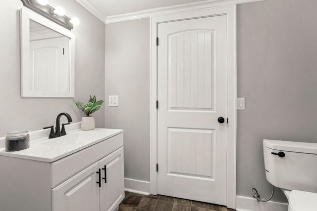 1300 Ridge Rd, Dickson, TN 37055