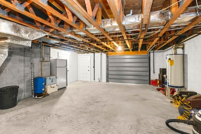 1300 Ridge Rd, Dickson, TN 37055