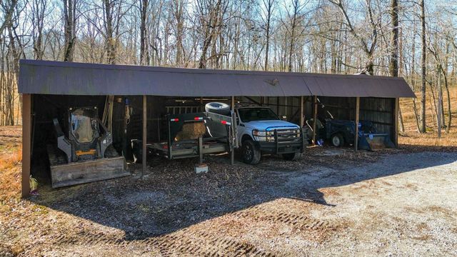 1300 Ridge Rd, Dickson, TN 37055