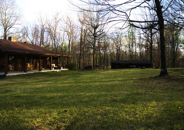 1300 Ridge Rd, Dickson, TN 37055