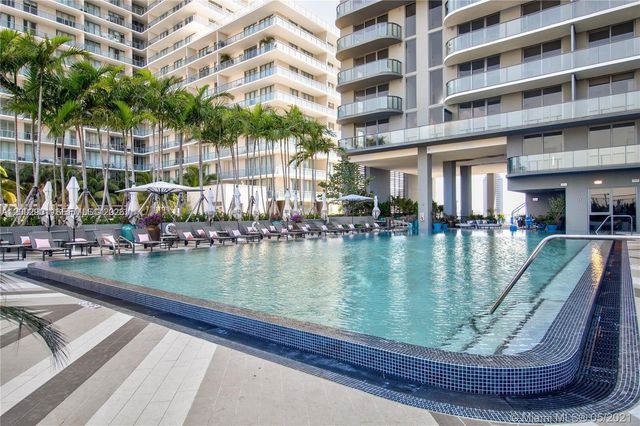 121 NE 34th St 1607, Miami, FL 33137