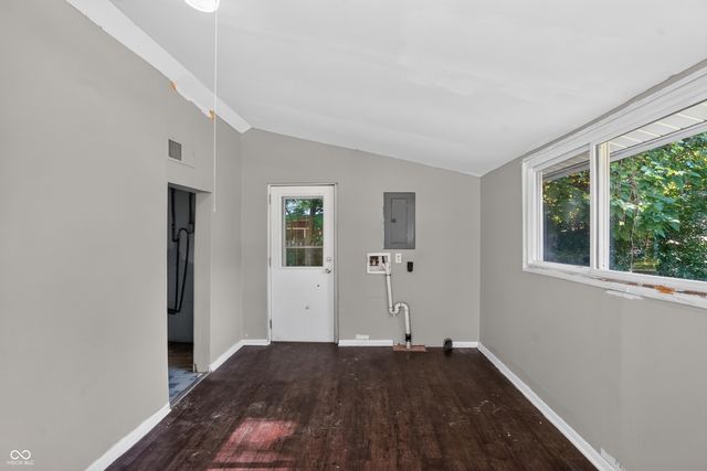 4640 W 73rd Street, Indianapolis, IN 46268