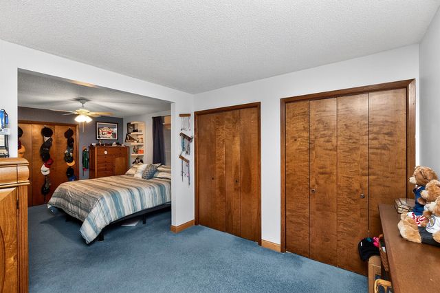 4512 80th Place, Urbandale, IA 50322